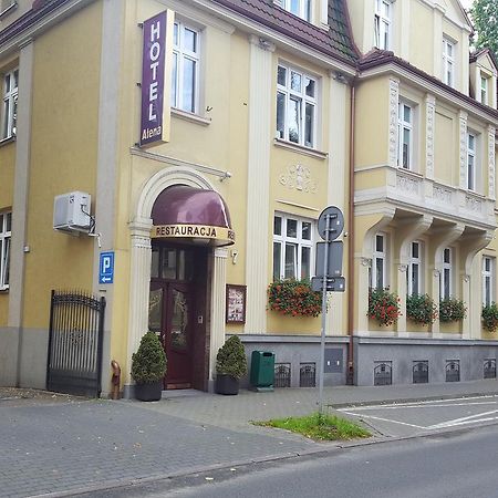 Hotel Atena Slupsk Bagian luar foto