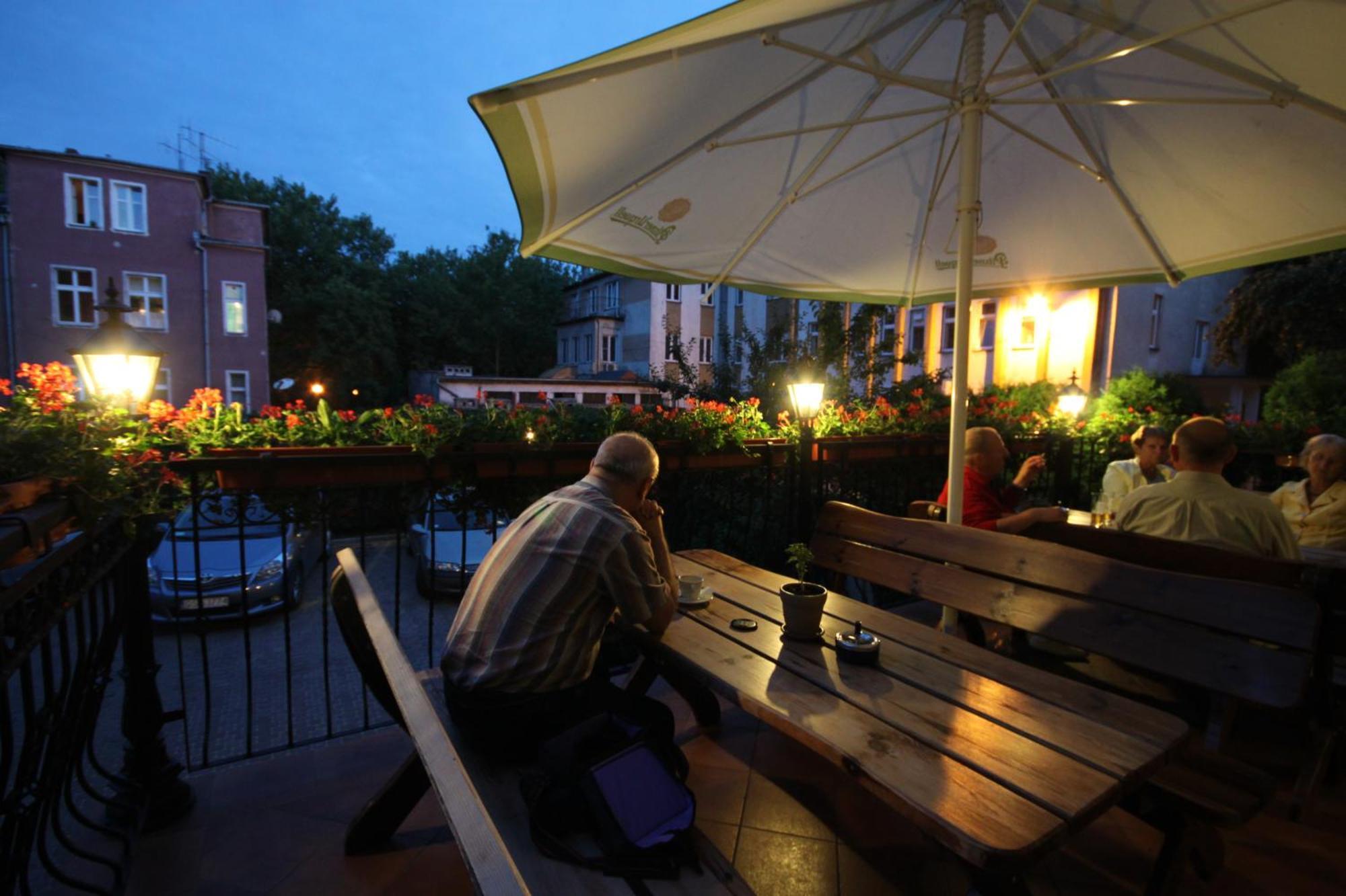 Hotel Atena Slupsk Bagian luar foto