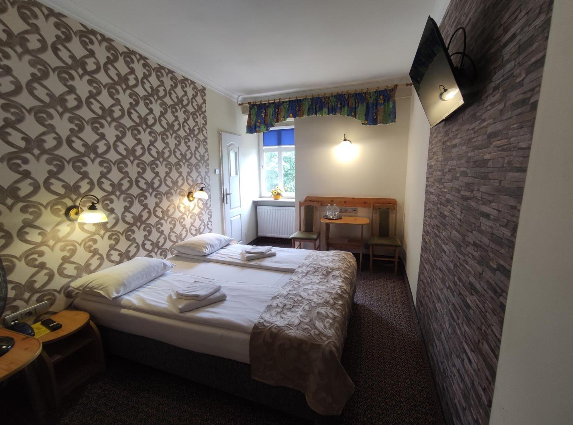 Hotel Atena Slupsk Bagian luar foto